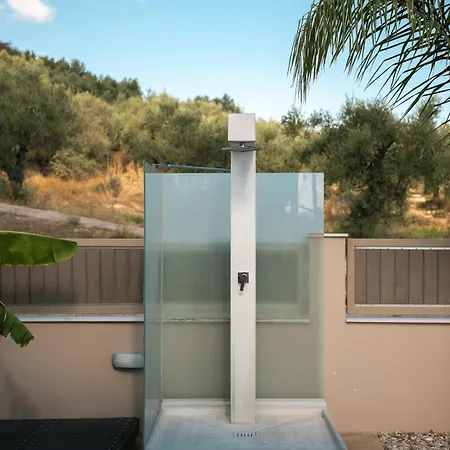 ヴィラ Amelia トラガキオン