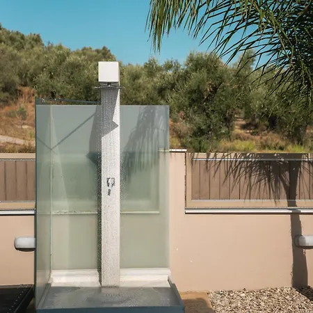 Amelia トラガキオン