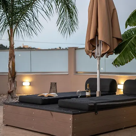 Amelia ヴィラ トラガキオン