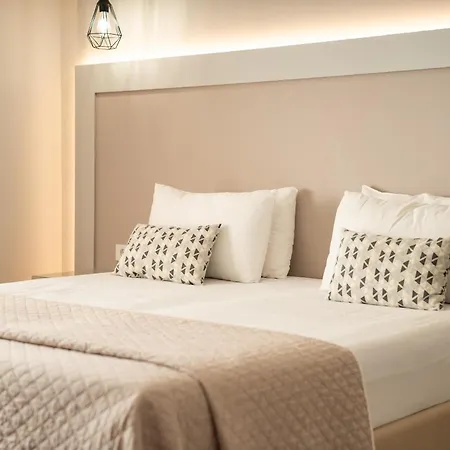 ヴィラ Amelia トラガキオン