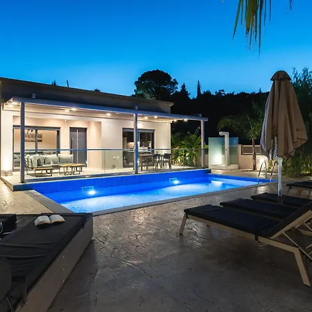 Amelia * トラガキオン