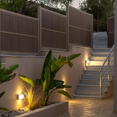 ヴィラ Amelia トラガキオン